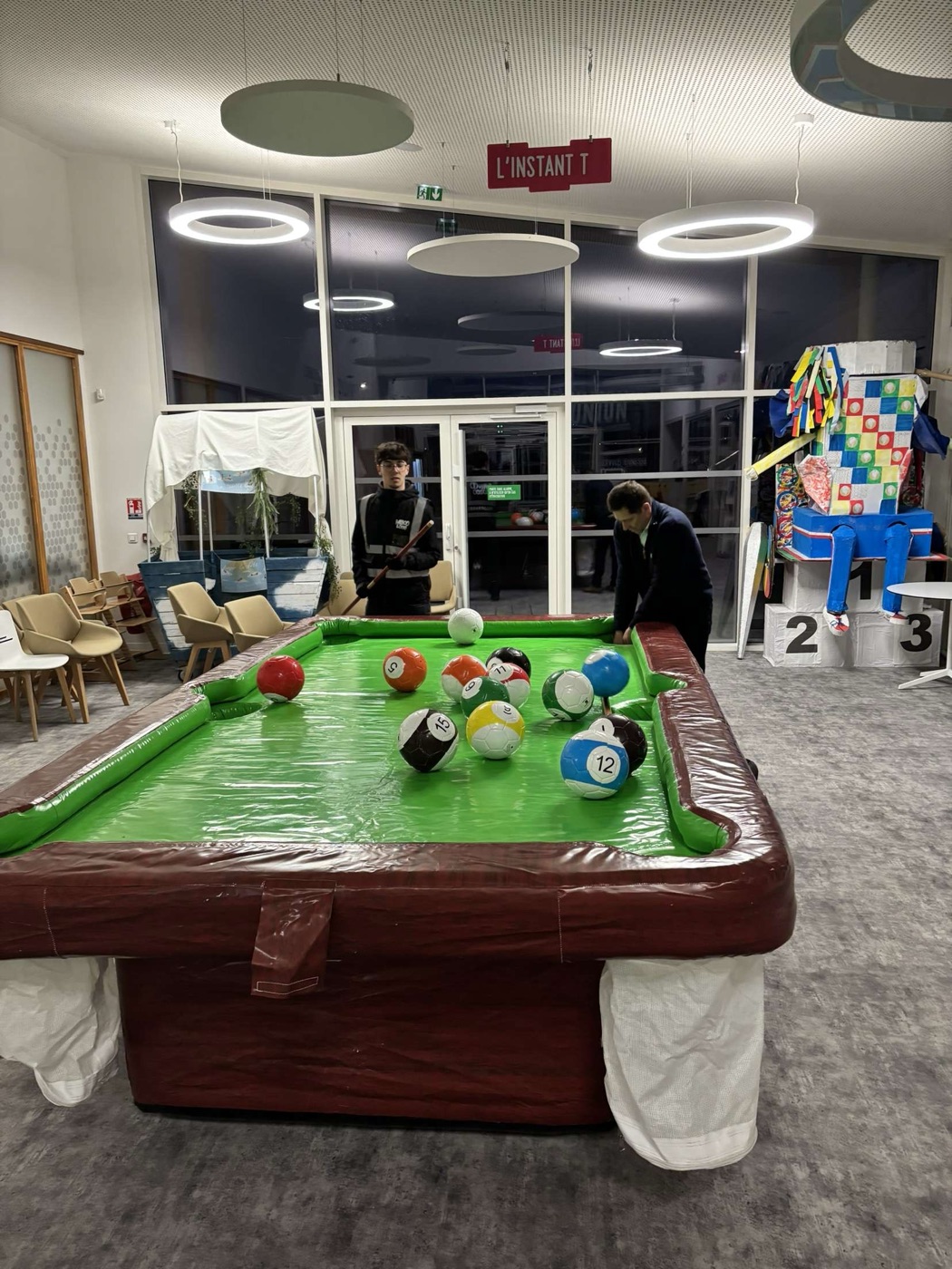 Billard géant, photo MikoLoco